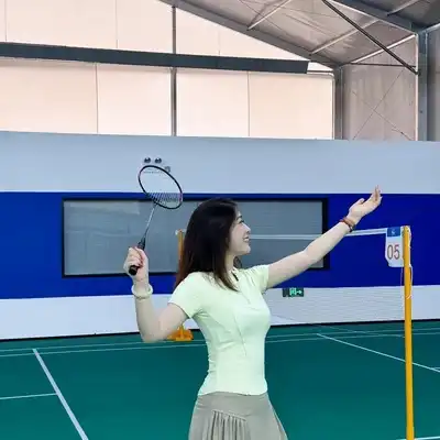 宋英